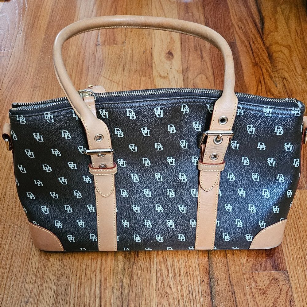 Dooney and Bourke Satchel bag leather